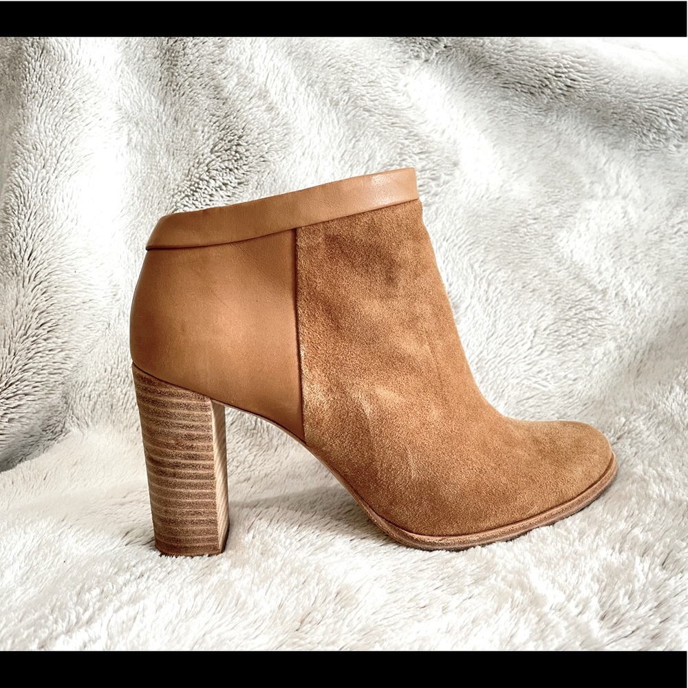 Comptoir des Cotonniers Suede Leather Ankle Boots